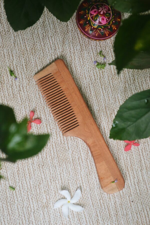 Neem Wood Hair Comb – Handle